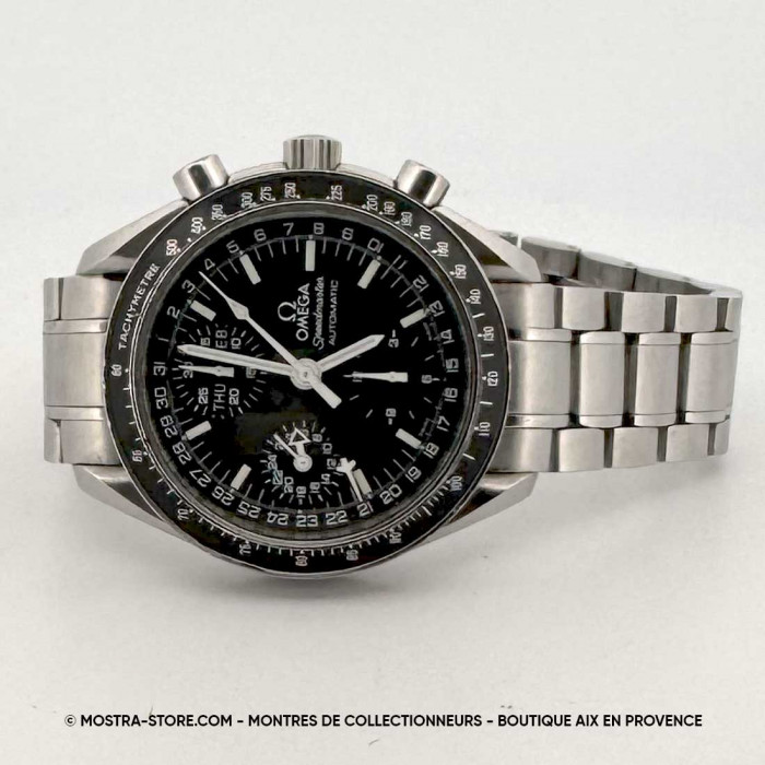 Omega Speedmaster Mark 40 Automatic date - black dial