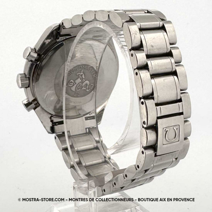 Omega Speedmaster Mark 40 Automatic date - black dial