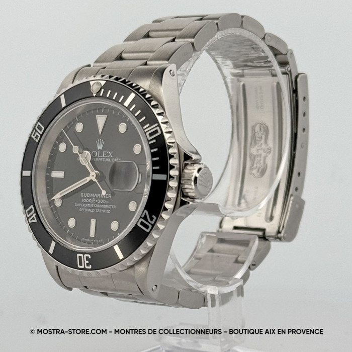 Rolex submariner 16610 pre-owned stainless steel