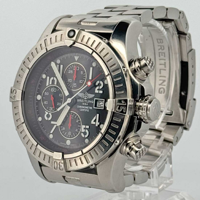 Breitling super avenger chronometre cosc