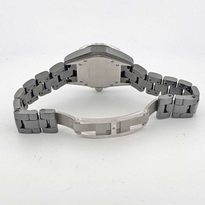 Chanel J-12 Quartz Lady Small size diamond dial