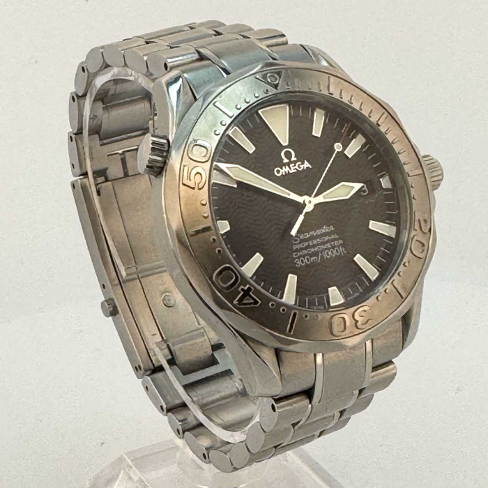 Omega Seamaster 300  lunette Or Blanc