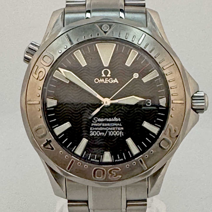 Omega Seamaster 300  lunette Or Blanc