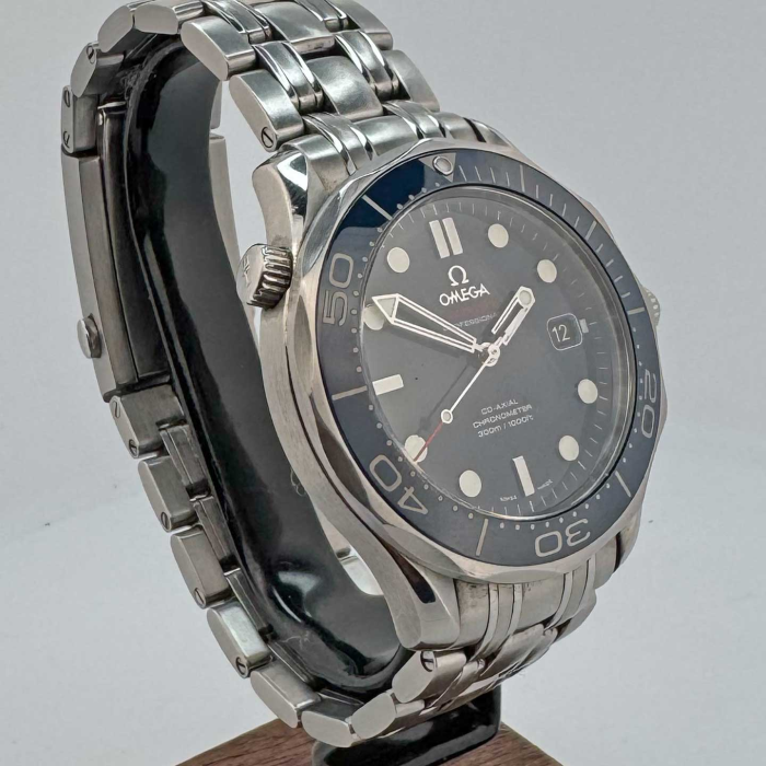 Omega Seamaster 300M  Coaxial Bleu avec bracelet Maille Milanaise