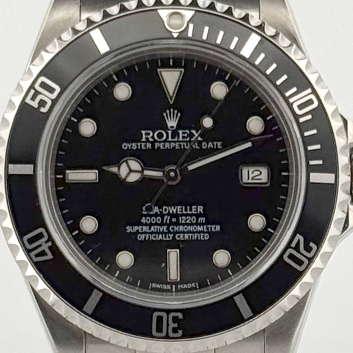 Rolex Rolex Sea-Dweller 16600 Pre-Owned Y-Series 2003