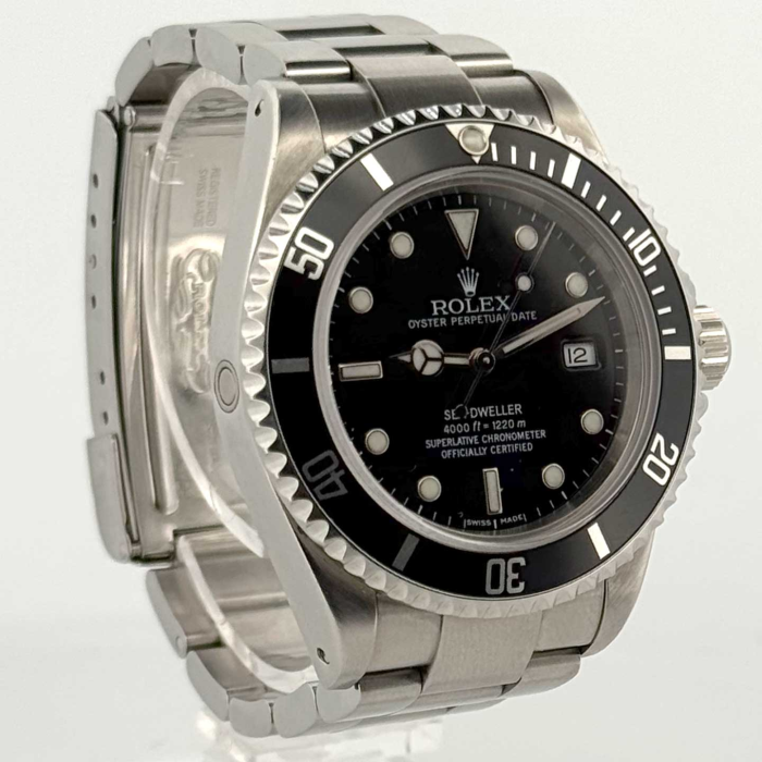 Rolex Rolex Sea-Dweller 16600 Pre-Owned Y-Series 2003