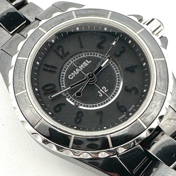 Chanel J-12 Phantom Lady Petit modèle
