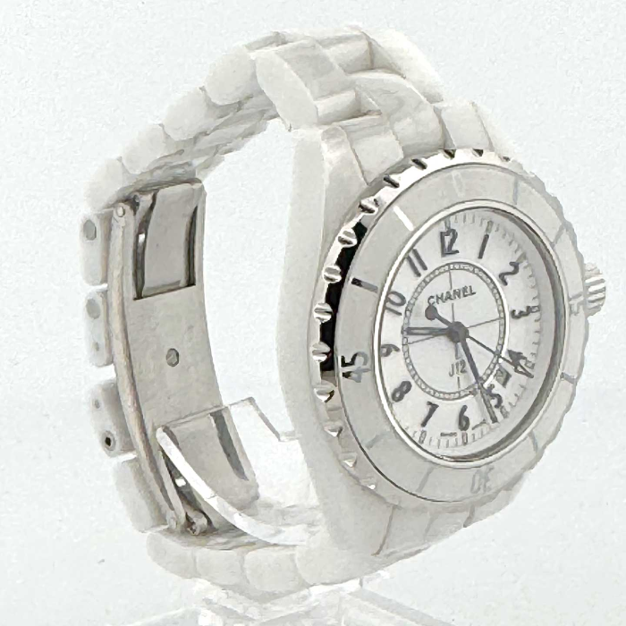 Chanel J-12 Petit Modèle 33 mm Quartz Blanche