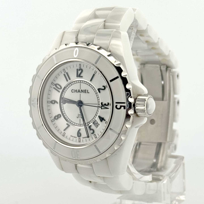 Chanel J-12 Petit Modèle 33 mm Quartz Blanche
