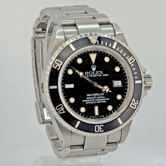 Rolex Sea-Dweller 4000 fts Tritium Dial
