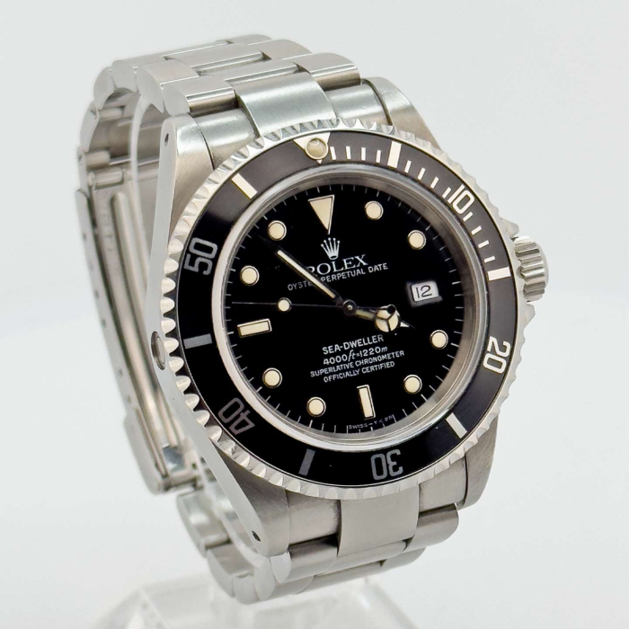Rolex Sea-Dweller 4000 fts Tritium Dial