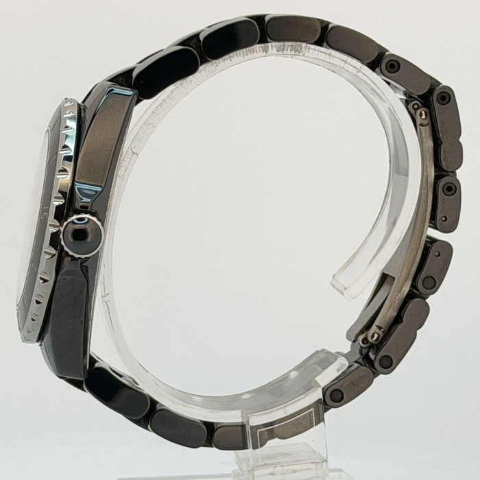 Chanel J-12 Noire Automatique GM 38