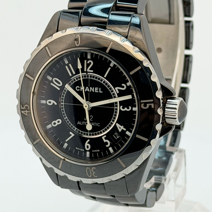 Chanel J-12 Noire Automatique GM 38