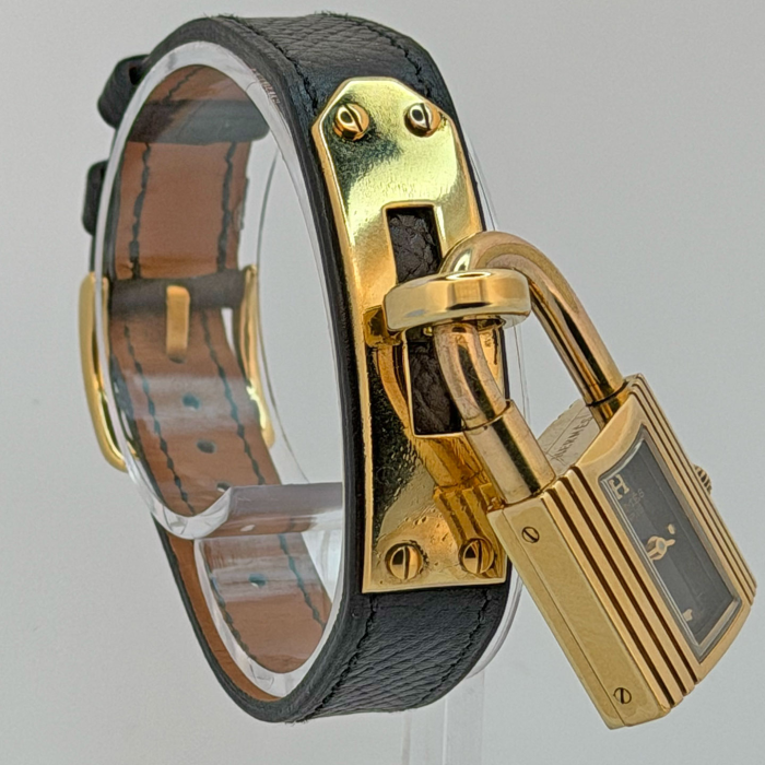Hermes Kelly Cadenas Plaquée Or Cadran Noir
