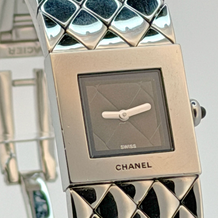 Chanel Matelassée Acier