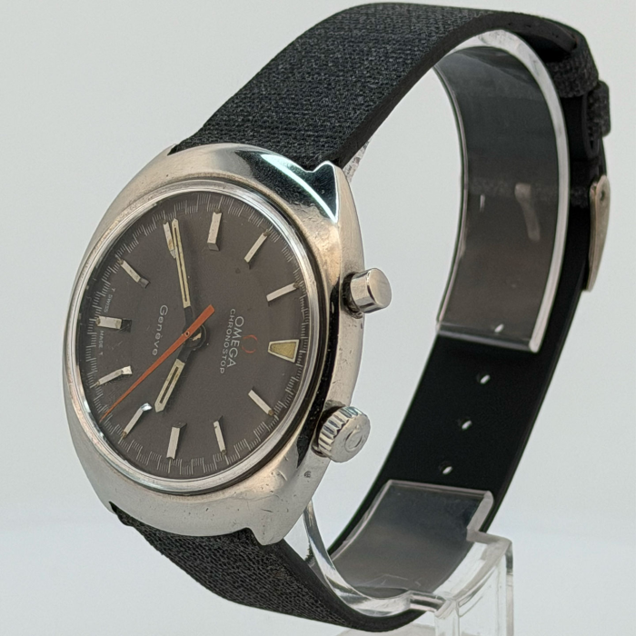 Omega Chronostop Driver Pilote Under the Wrist