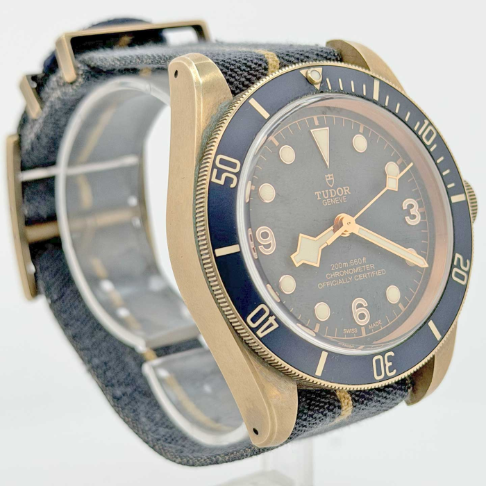 Tudor Heritage Black Bay Bronze 41 Bucherer Fullset