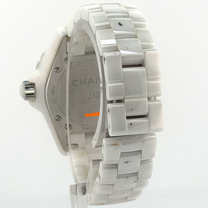 Chanel J-12 White  33 MM Quartz Date
