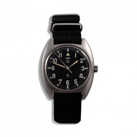 military-watch-cwc-1976-mostra-store-aix-en-provence-montres-vintage-boutique-magasin-occasion
