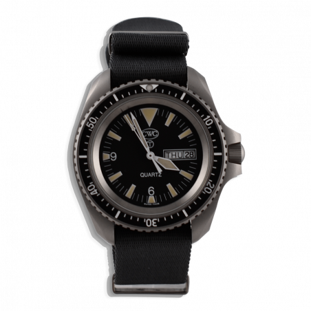 cwc-montre-militaire-plongee-rn-300-boutique-mostra-store-aix-en-provence-vintage-watches-shop