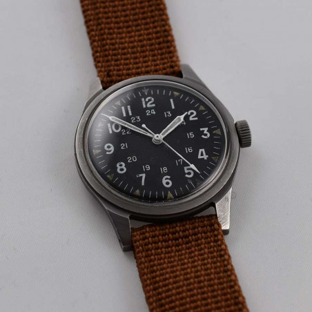benrus-us-military-watch-vietnam-1964-mostra-store-spécialiste-montres-occasion-collection-aix-en-provence-paris