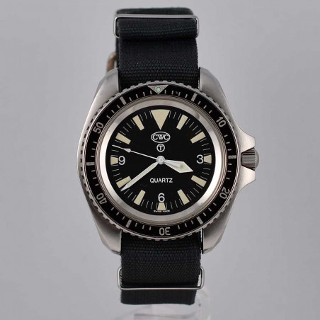 montre-militaire-cwc-plongeur-demineur-armee-royal-navy-1995-vintage-watch-montre-mostra-store-aix-en-provence-boutique