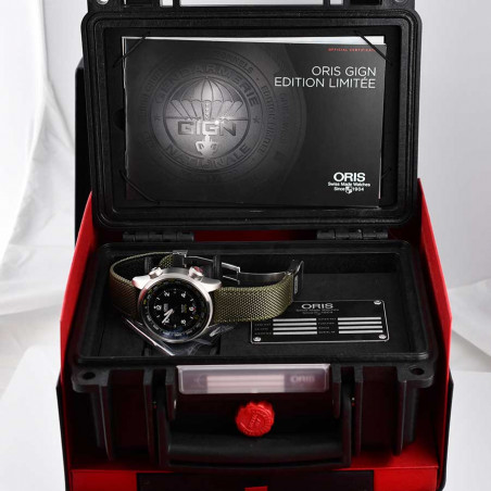 gign-watch-oris-bigcrown-propilot-chuteurs-ops-mostra-store-aix-best-military-watches-shop-france