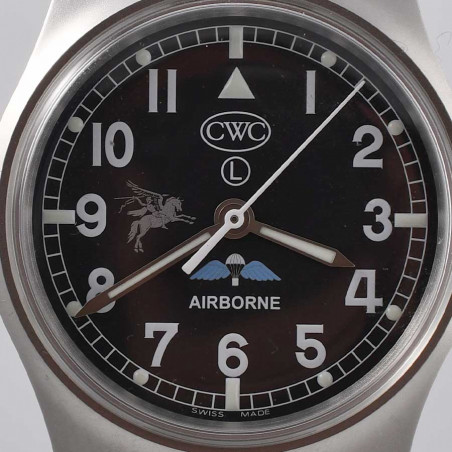 cwc-w-10-pegasus-airborne-british-military-airborne-watch-mostra-store-aix-shop-montre-militaire-dial-army