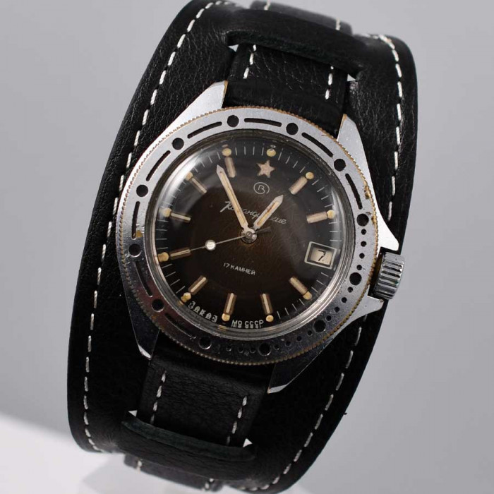 Vostok cccp soviet army black dial
