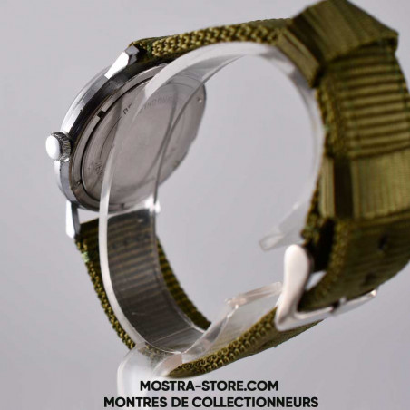 montre-militaire-soviet-army-earlier-watch-1961-mostra-store-boutique-aix-montres-de-legende-soviet