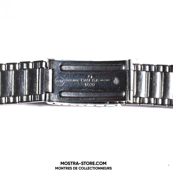 Omega Speedmaster 321 Pre Moon Right-Stuff
