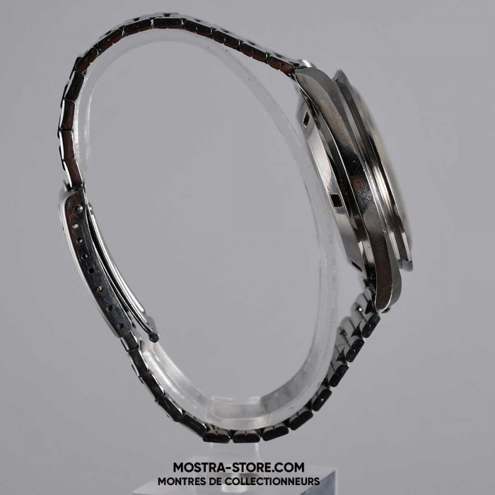 Omega Speedmaster 321 Pre Moon Right-Stuff