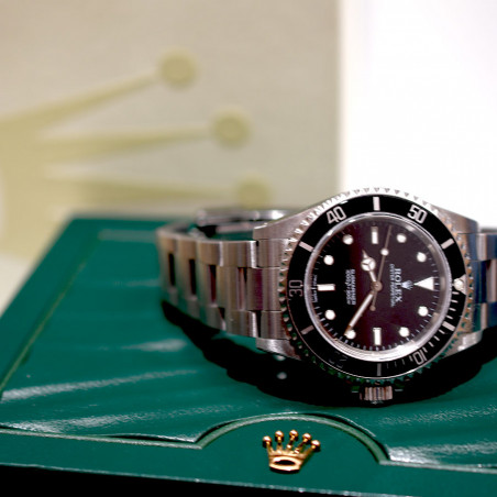 montre-rolex-submariner-14060-full-set-occasion-moderne-boutique-mostra-store-aix-marseille-boutique-montres-modernes