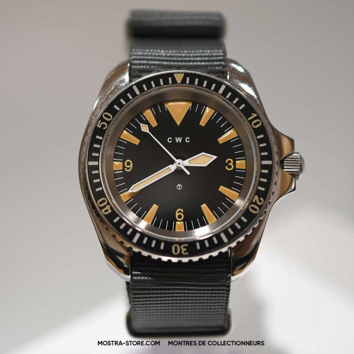 Pre-owned Cwc Rn 300 Diver Royal Navy Watch Military watch