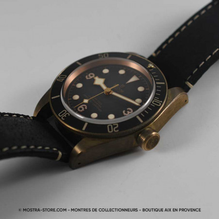 montre-homme-tudor-black-bay-bronze-79250-occasion-fullset-plongee-boutique-mostra-store-aix-pyla-juan-antibes-villefranche