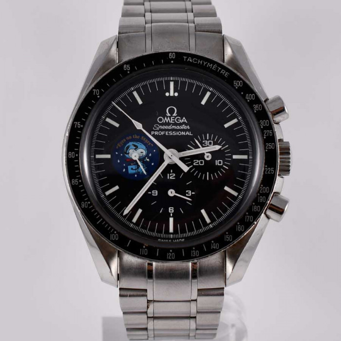 Omega speedmaster snoopy award