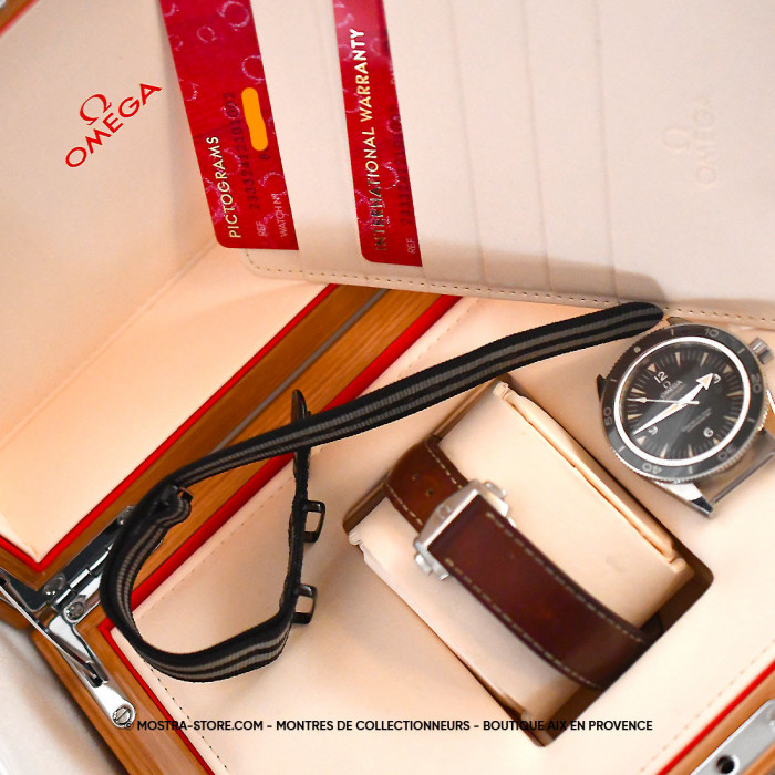 Omega seamaster 300 spectre type 2021 heritage