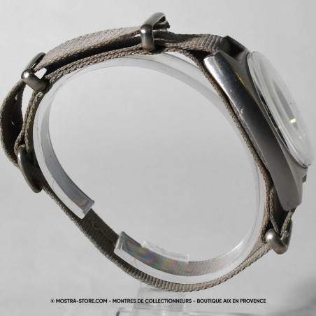 cwc-mecanique-w-10-military-british-watches-montre-militaire-mostra-store-aix-paris-milano-madrid