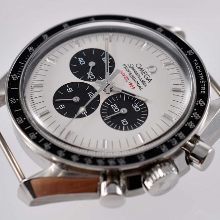 cadran-montre-omega-speedmaster-panda-dial-apollo-11-vintage-shop-mostra-store-boutique-montres-occasion-aix-provence