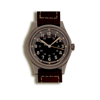 Benrus steve mcqueen bullit w-1838