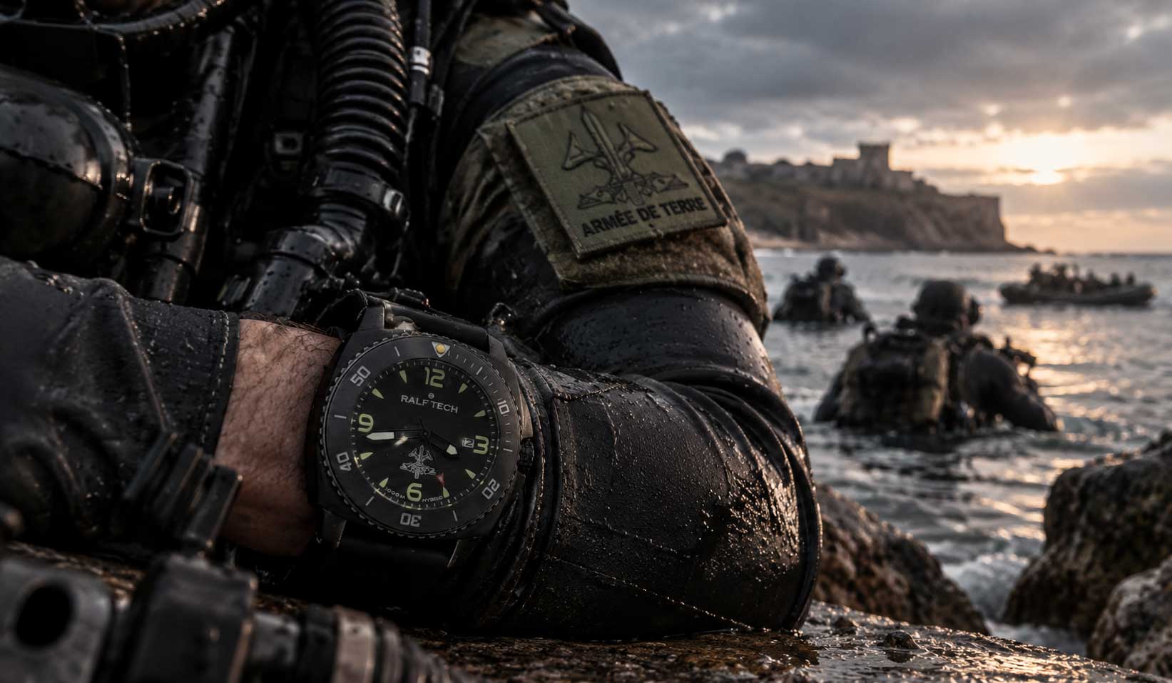 militaire plongeur armée de terre au combat avec une montre ralf tech WRX-A black O
